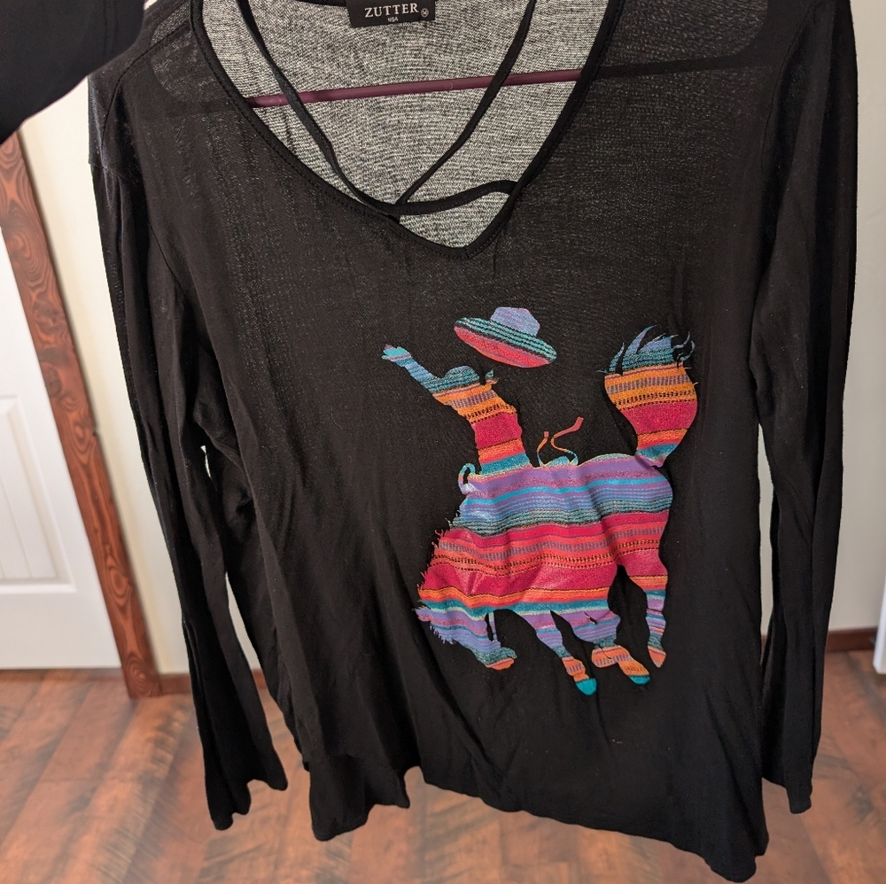 Bucking Horse Top